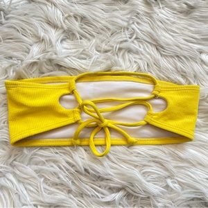 NWOT Zaful yellow tie back bandeau swim top size 4